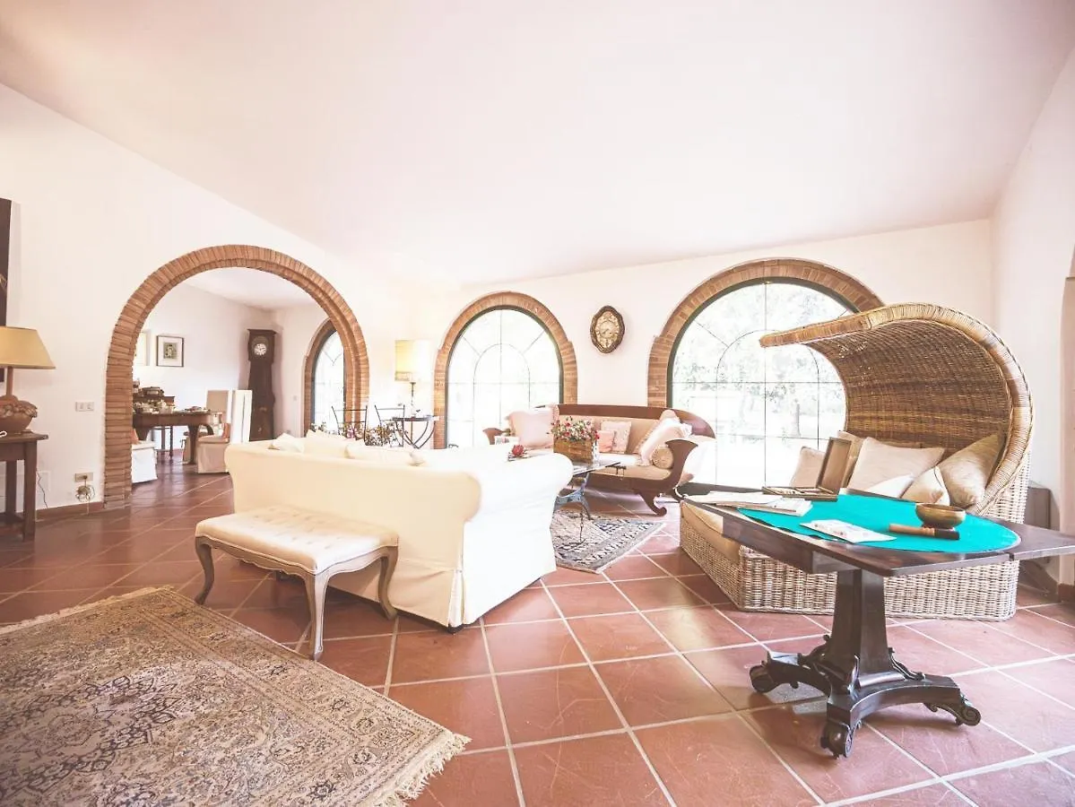 Guest house Relais Casale Il Poggetto Villa Paola By Zoom In Earth Cecina