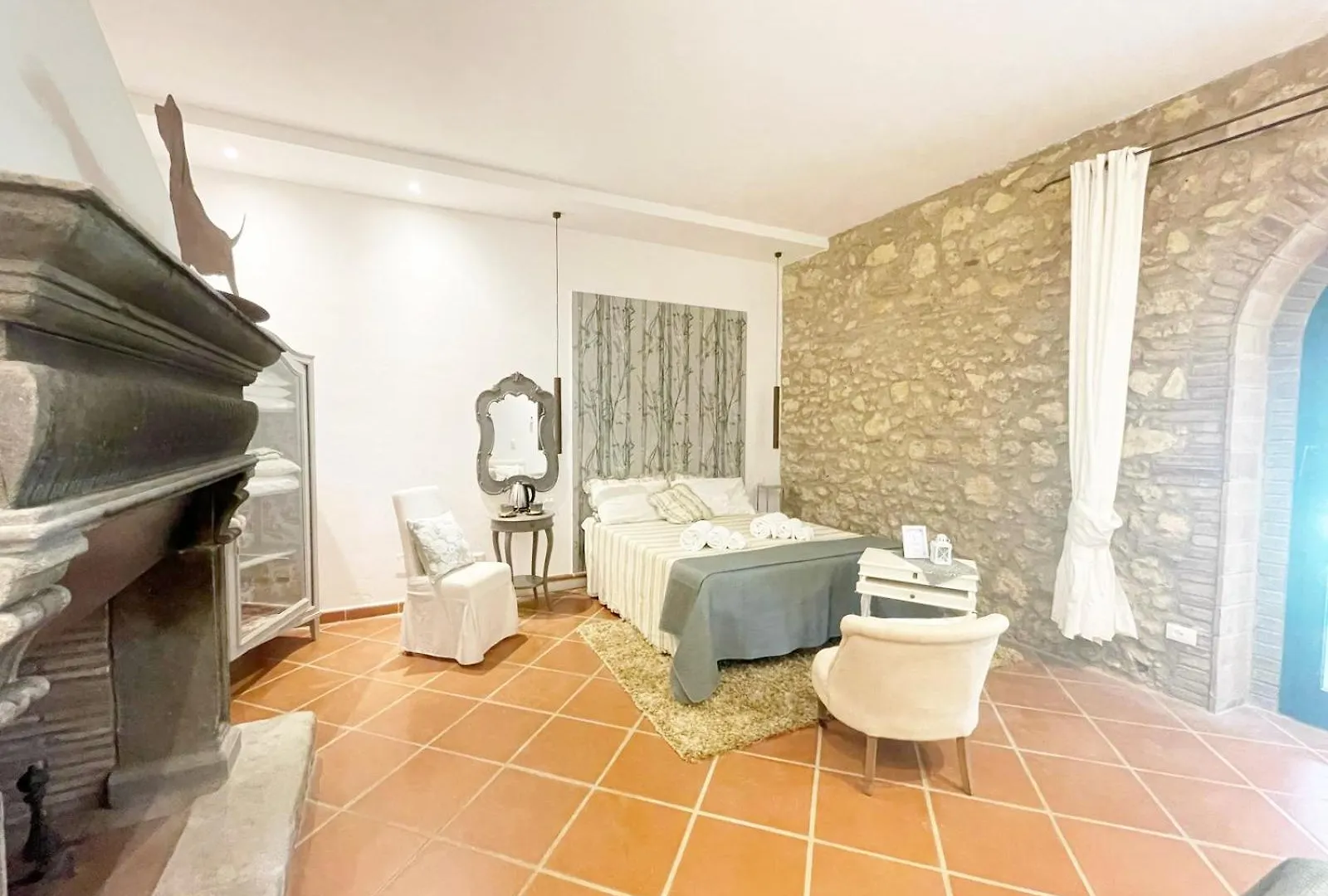 Relais Casale Il Poggetto Villa Paola By Zoom In Earth Cecina  Guest house